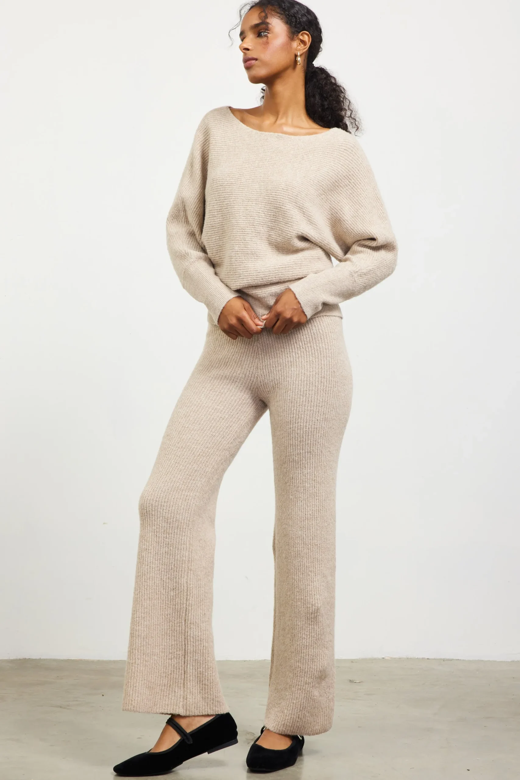 SKIES ARE BLUE Boatneck Ribbed Knit Sweater* Sweaters