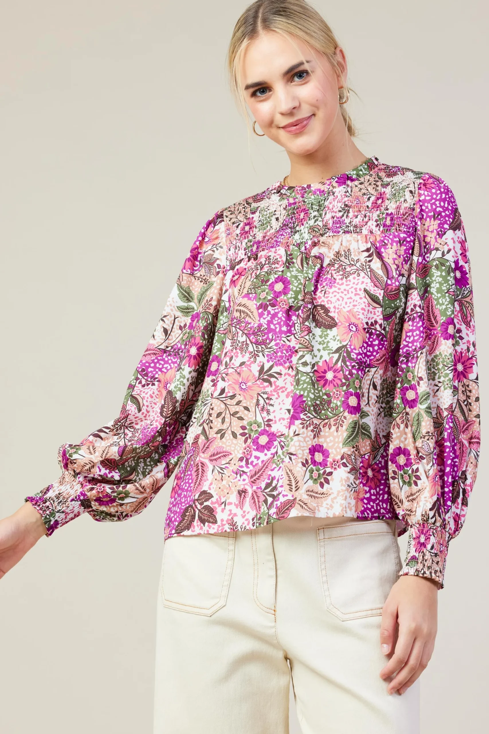 SKIES ARE BLUE Floral Print Smocked Neckline Blouse* Blouses|Long Sleeve Tops