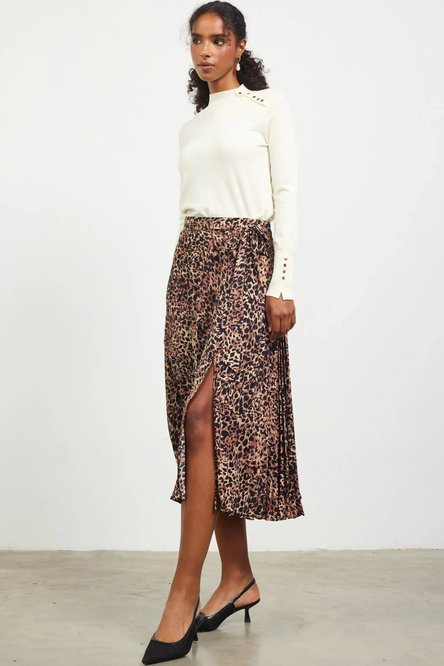 SKIES ARE BLUE Leopard Print Pleated Midi Skirt* Skirts