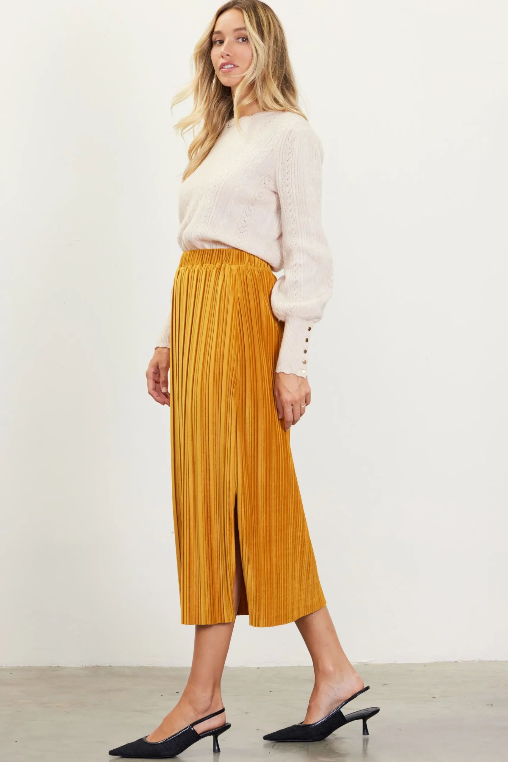 SKIES ARE BLUE Pleated Velvet Midi Skirt* Skirts
