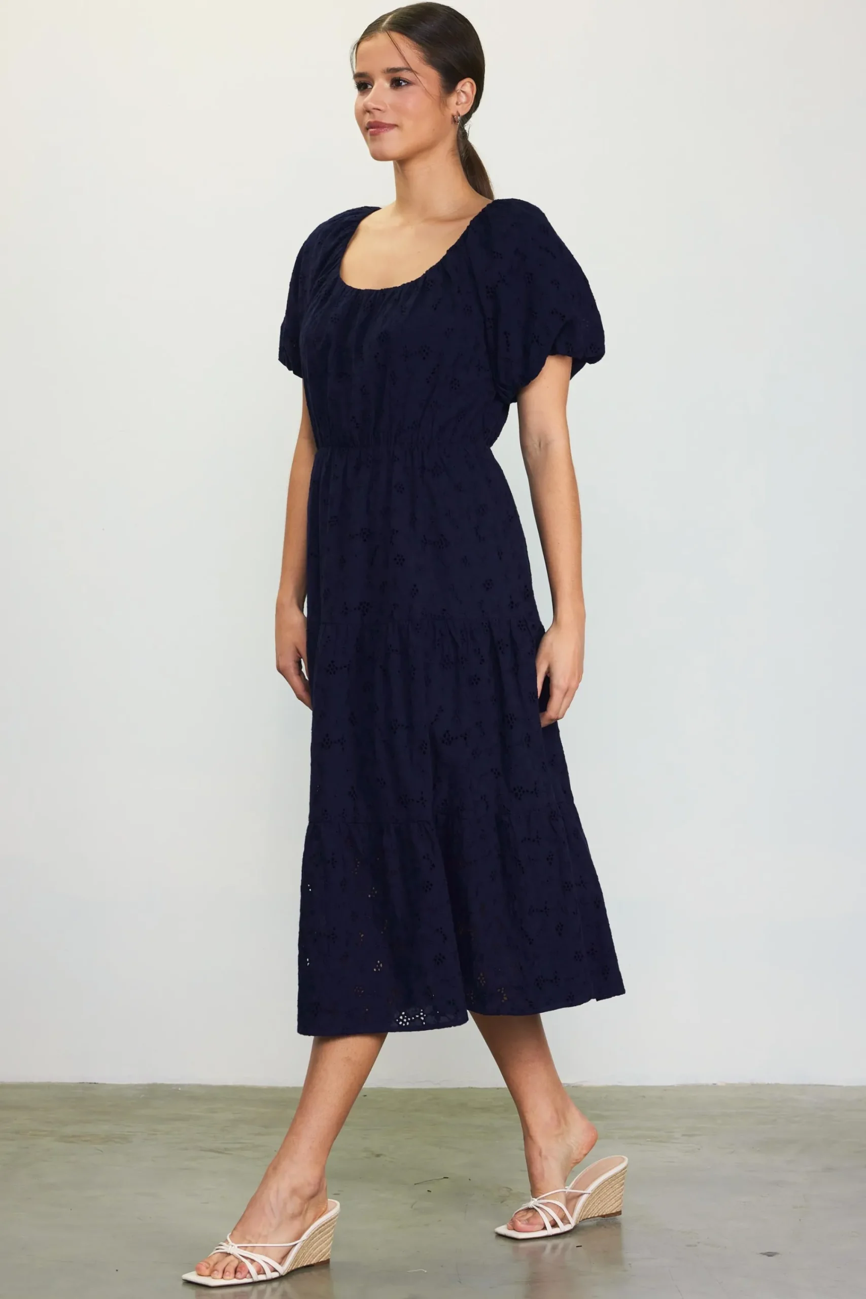SKIES ARE BLUE Puffed Sleeve Tiered Midi Dress* Midi Dresses