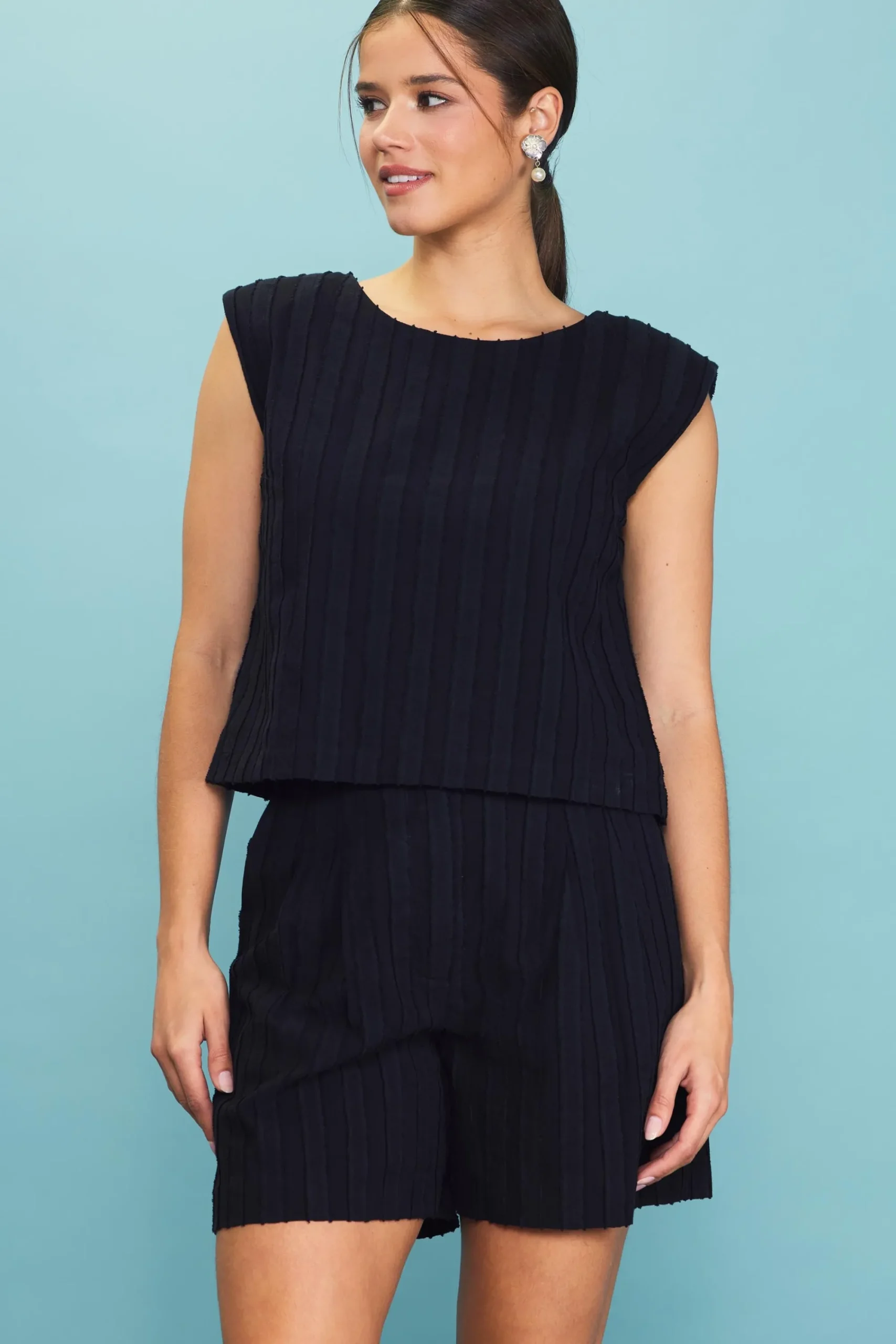 SKIES ARE BLUE Textured Striped Top* Sleeveless Tops